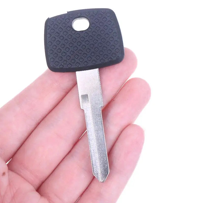 1Pcs For Mercedes Vito Actros Sprinter Uncut Transponder Ignition Car Key Shell With HU39 HU64 YM15 Uncut Blade Oasis Select