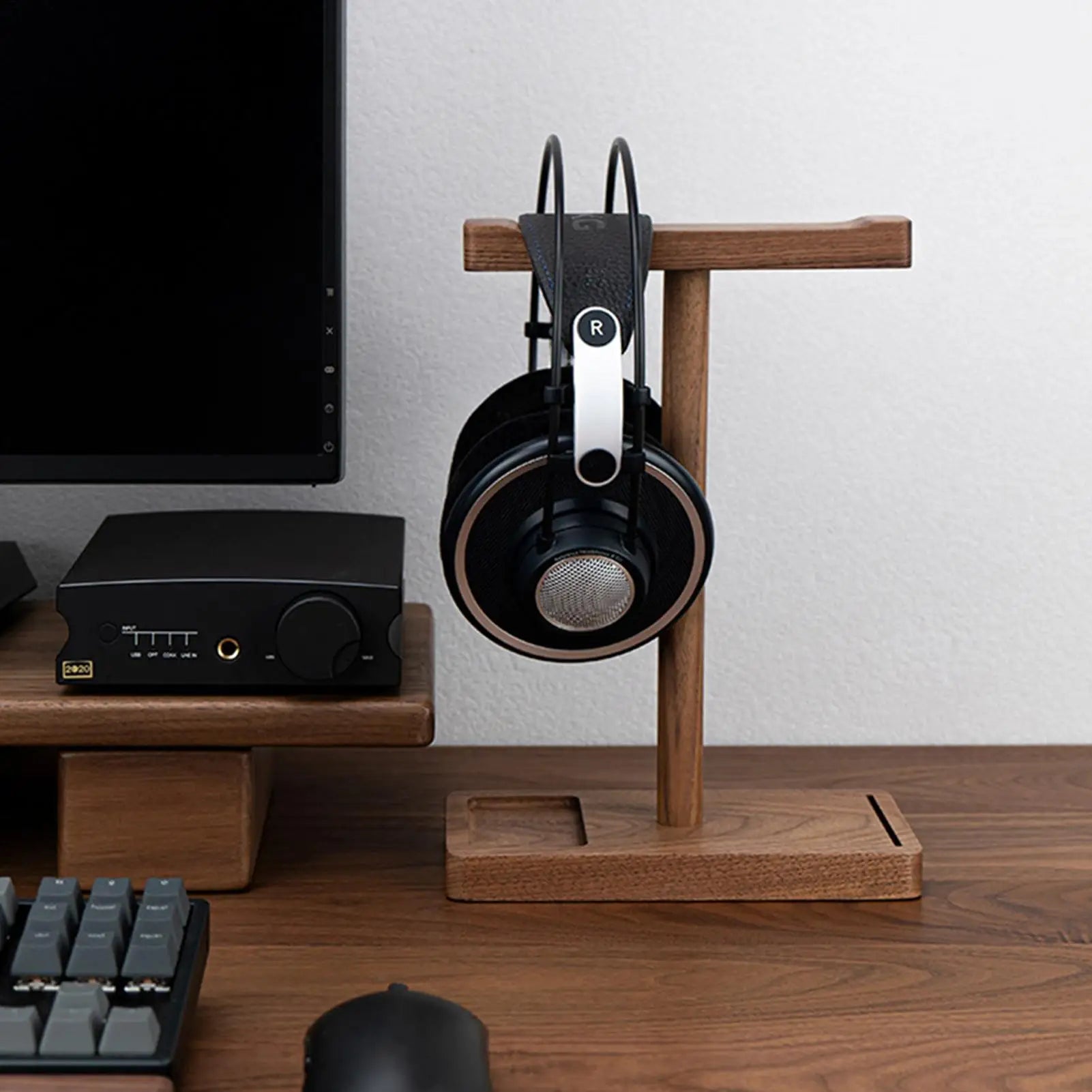 Wooden Headphone Stand Walnut Headphone Rack Rustic Desktop Headphone Hanger Universal Headphone Holder for Most Music Game Oasis Select