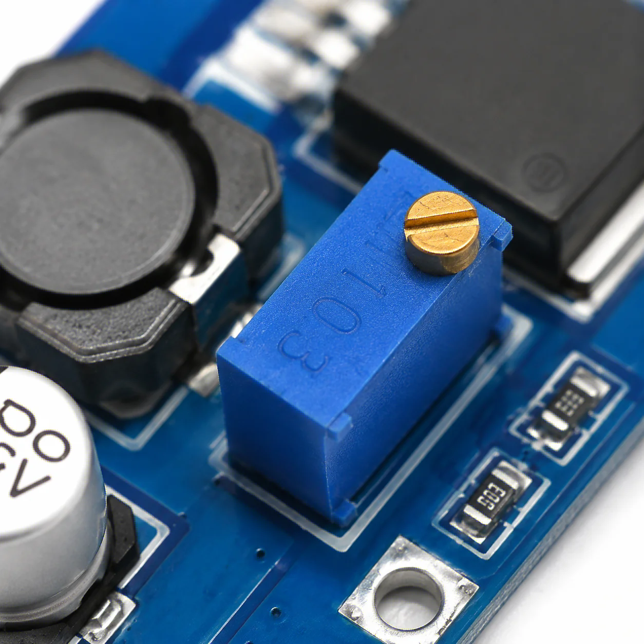 3Pcs DC Buck Voltage Converter Power Module 2A 150 KHz Adjustable 3.2V–35V Input to 1.25V–30V Output Switch Module Oasis Select
