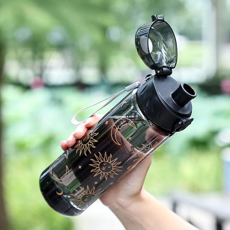 600ml Summer Daisy Plastic Straw Water Bottle, Leakproof Portable Drinking Cup for Outdoor Camping Clear Reusable Mug Ideal Gift Oasis Select