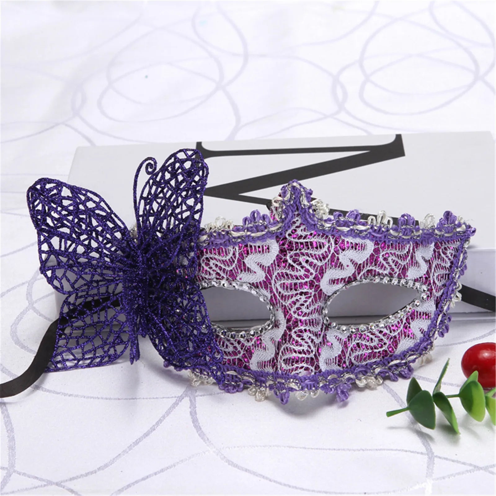 2025 NEW Side Butterfly Masquerade Mask New Fashion Half Face Eye Mask Party Makeup Ball Venetian Party Mardi Gras Mask Oasis Select Purple CHINA
