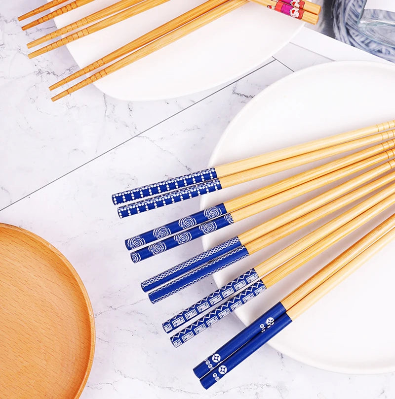 5Pair Japanese Style Wood Chopsticks Color Reusable Chopstick Red Sandalwood Noodle Tool Chinese Gift Tableware Set New 2023 Oasis Select