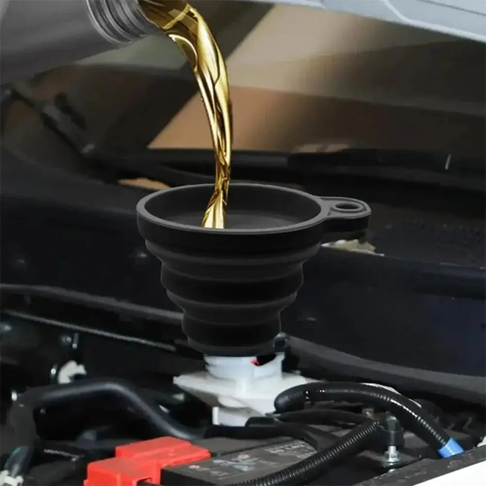 Foldable Silicone Car Funnel – Oil, Petrol & Fluid Transfer