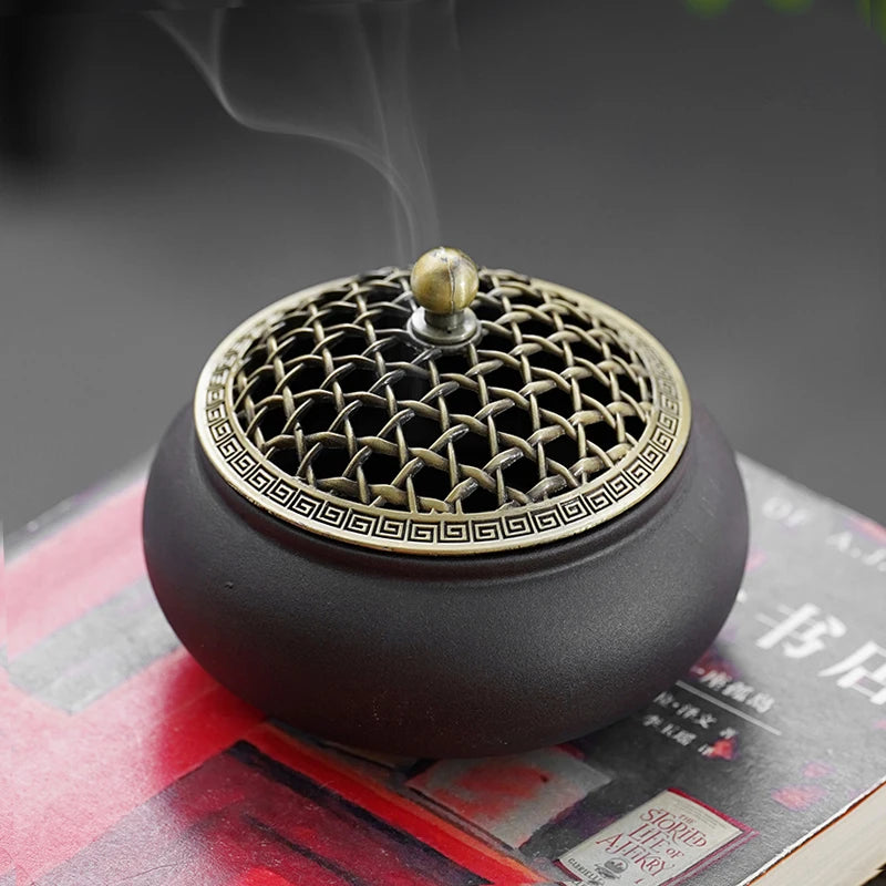 Hollowed-out Tea Ceremony Incense Burner Household Indoor Ceramic Antique Zen Aromatherapy Stove Incense Holder Oasis Select Black