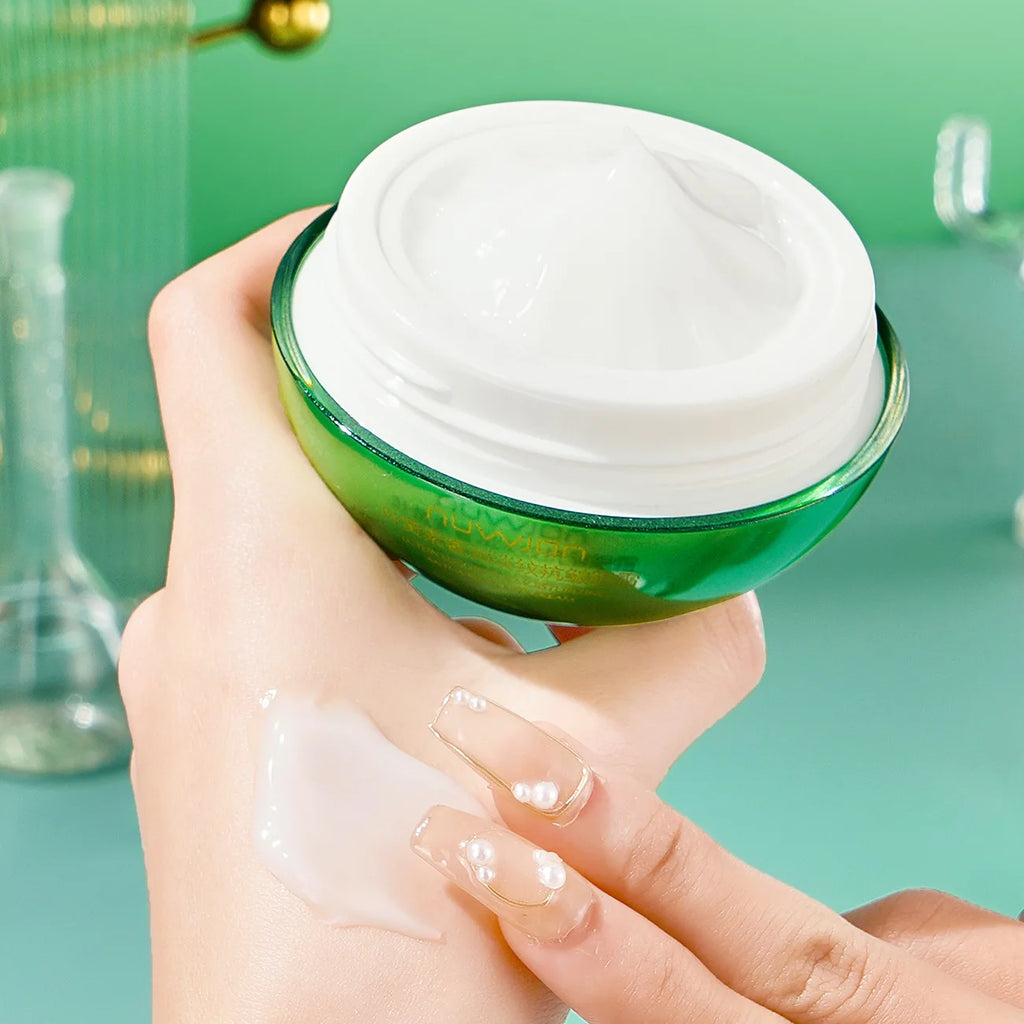 Lutein Eye Cream – Anti-Wrinkle, Firming & Moisturizing, 30g