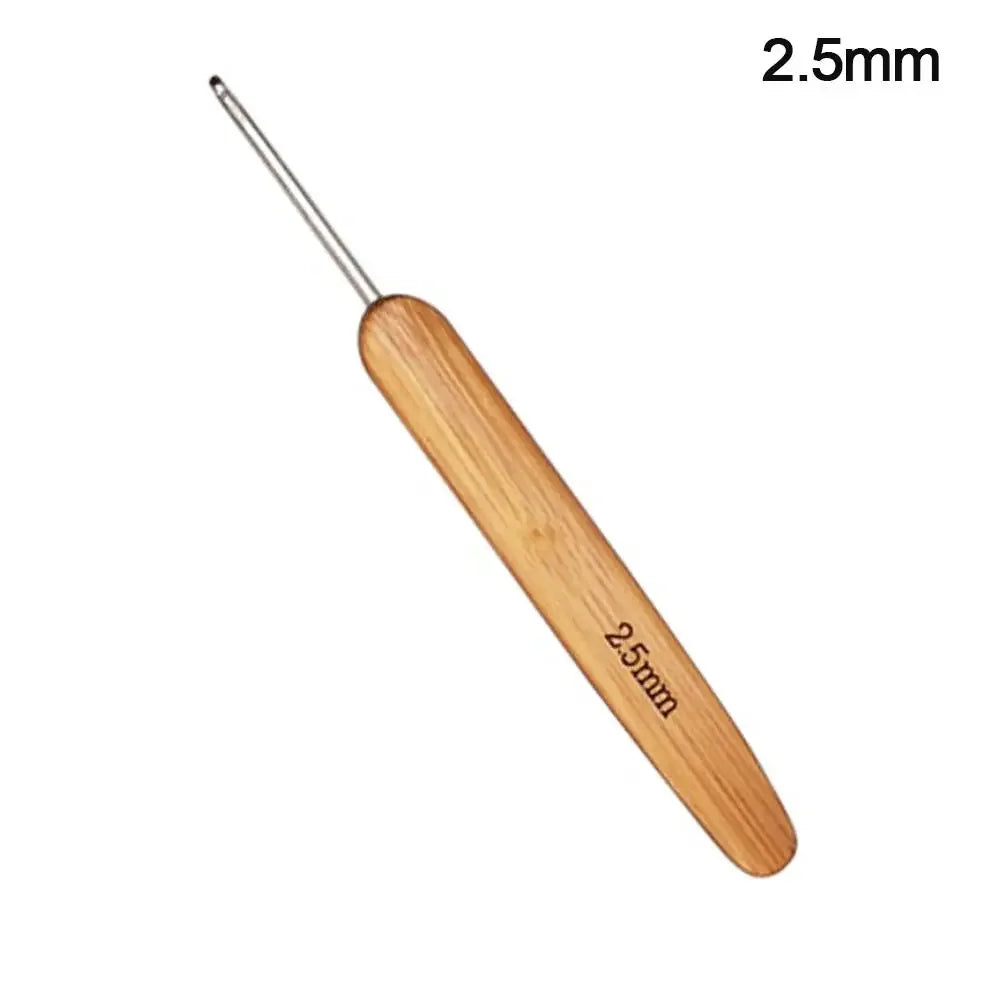 Bamboo Wooden Handle Crochet Hook Crochet Hooks Ergonomic Crochet Needles Weave Yarn Craft DIY Sewing Tools for Fine Work Thin Oasis Select 2.5mm