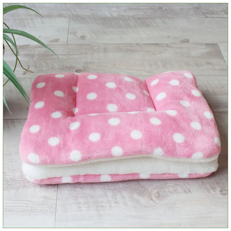 Four Seasons Autumn Winter Thickened Pet MATS Cat Dog Blankets Beds