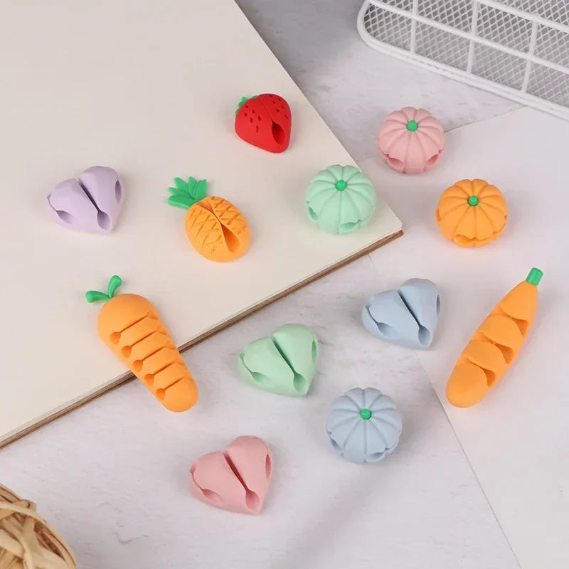 2/4Pcs Cute Love Pineapple Cable Winder Cable Organizer Adhesive Cord Holder Multipurpose Wire Management Clips For Desk Wall Oasis Select