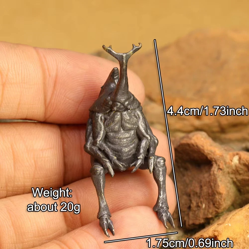 Miniature Pure rhinoceros beetle Copper Aged Realistic Simulation Insect Model Hand-Made Car Ornament Animal Desktop Statue Oasis Select