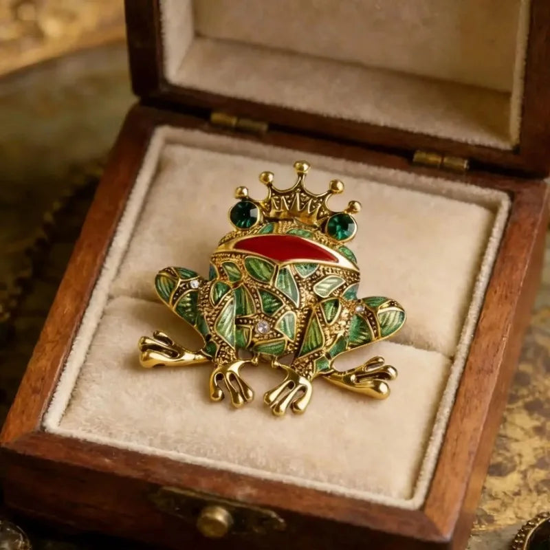 Crown Frog Brooch Inlaid Shiny Rhinestone Animal Pin Elegant Decorative Corsage For Coat Dress Suit Party Daily Fashion Ornament Oasis Select