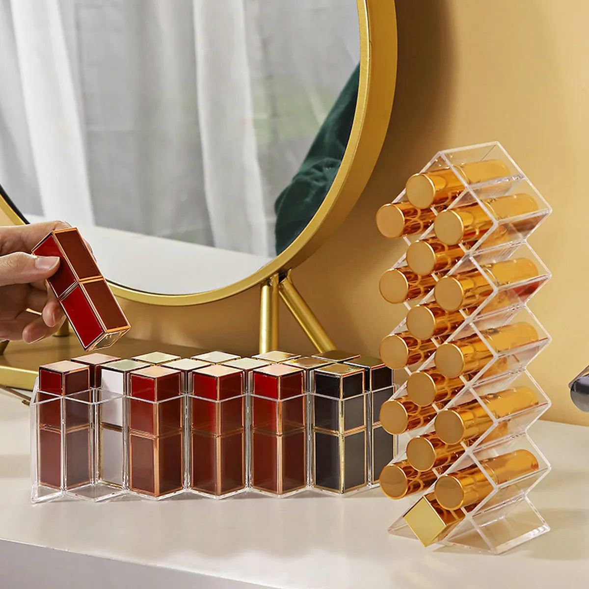 1pc Lipstick holder manager, fish shaped mouth red tower, transparent lipstick storage rack, lipstick display rack Oasis Select