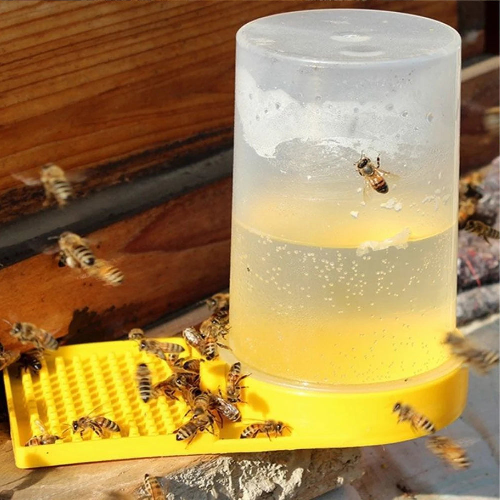 Bee Feeder Waterer – Beekeeping Drinking Water Feeder Tool Beekeeping Feeder Oasis Select