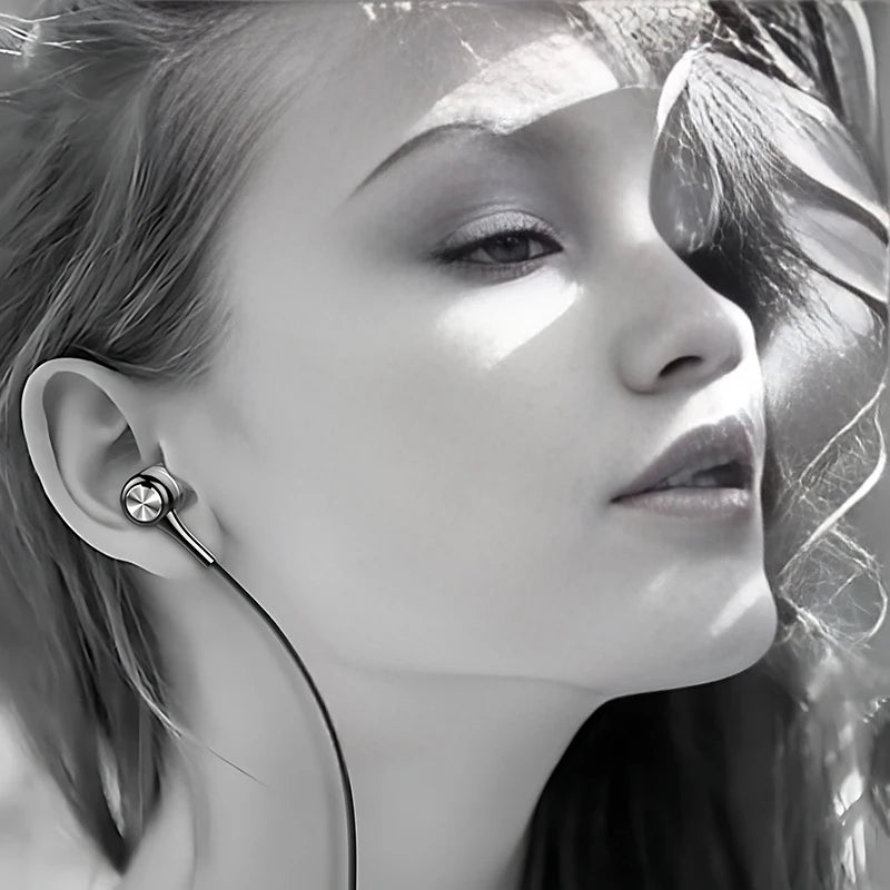 3.5mm Wired Headphones In Ear Headset Wired Earphones with Microphone Bass HiFi Stereo Earbuds Sports Music Gaming For Phones PC Oasis Select