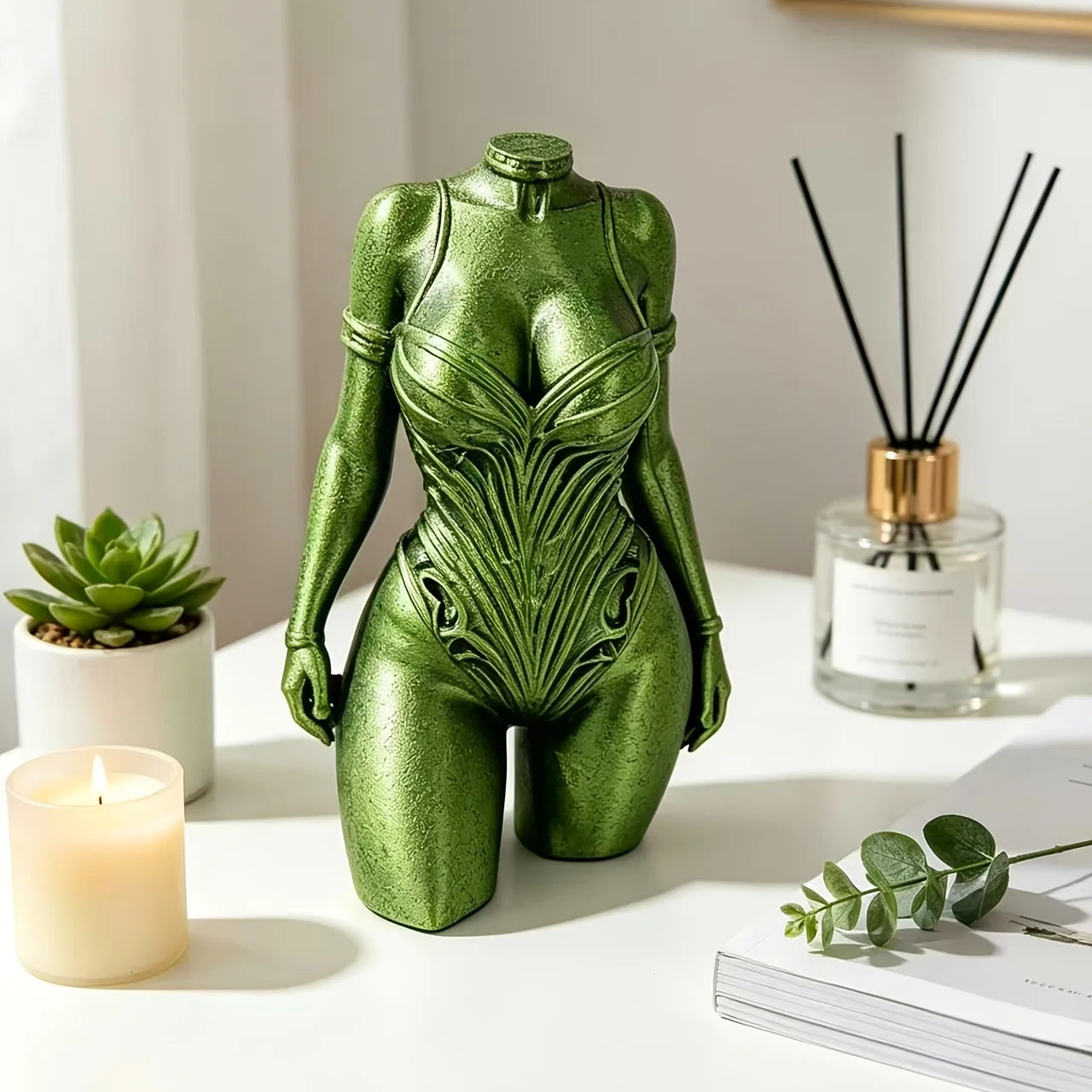 Cyberpunk Style Woman Torso Figurine 3D Printing Art Statue Future Technology Desktop Ornament Home Decor for Living Room Office Oasis Select