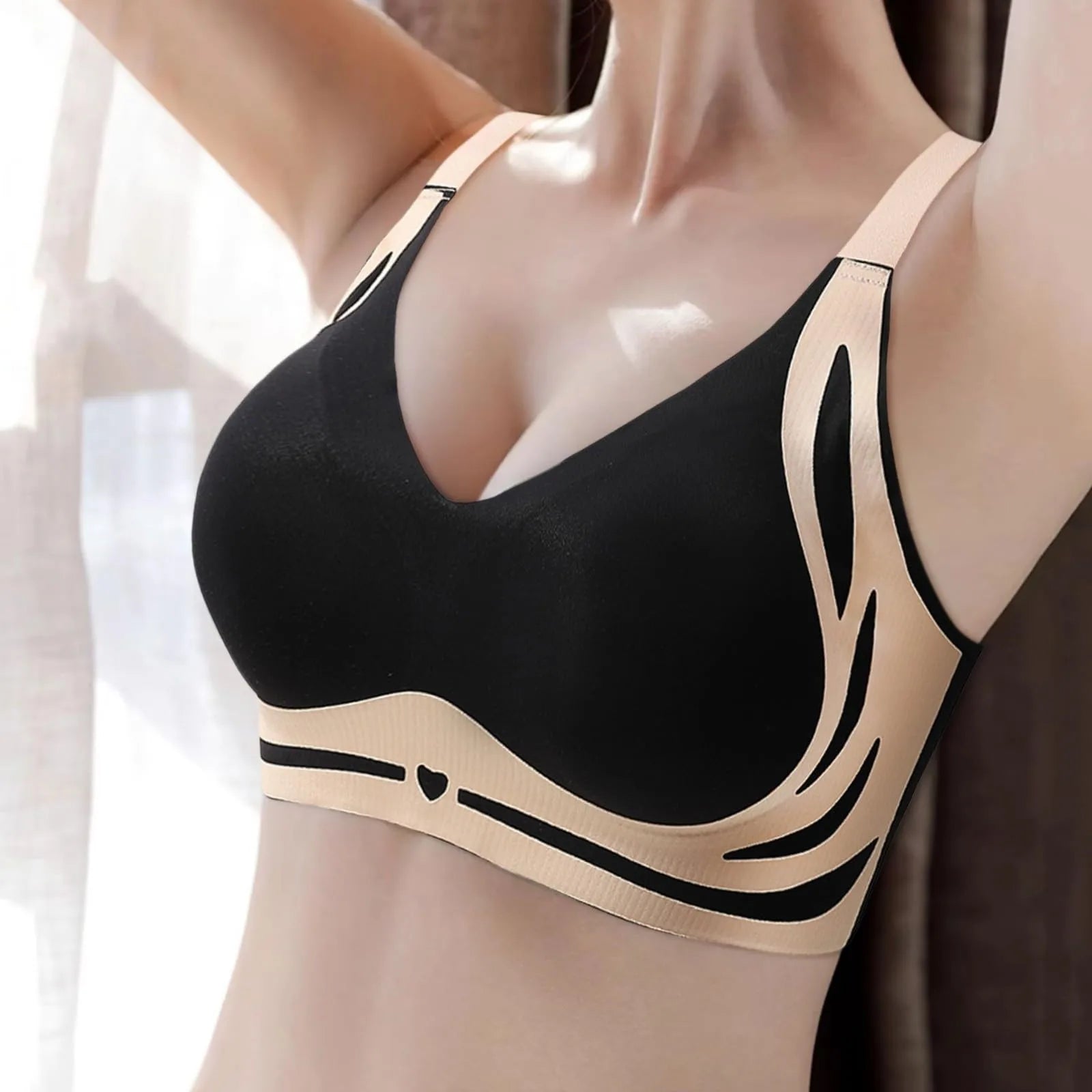 Women's Wireless Push-Up Bra | Seamless V-Neck Wire-Free Wireless Push-Up Bra Oasis Select