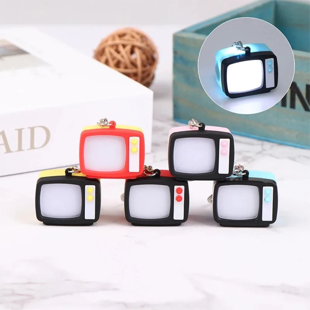 Creative Retro Television Keychain Model Toy Keychain Pendant Creative Children Toy Miniature Television Tv Led Keychain Home Oasis Select