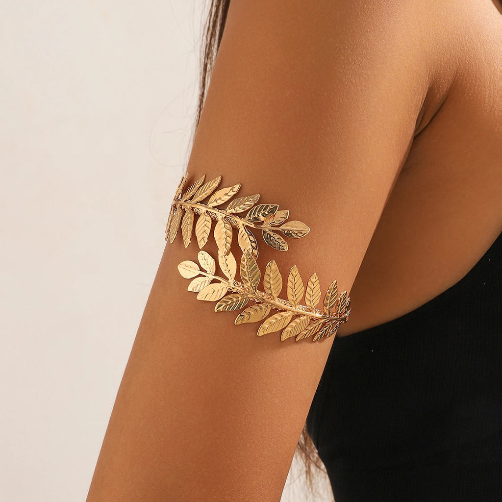 1PC Women's European and American Fashion Gold Geometric Arm Chain Bracelet, Date Travel Banquet Party Festival Dress up Gift Oasis Select Light Yellow Gold Color