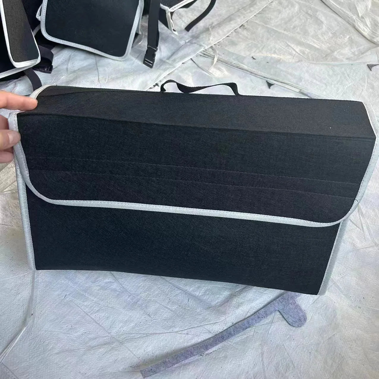 Spacious Canvas Car Storage Box Trunk Organizer with Felt Cloth Interior - Car Interior Tidying Container for Easy Storage Oasis Select black