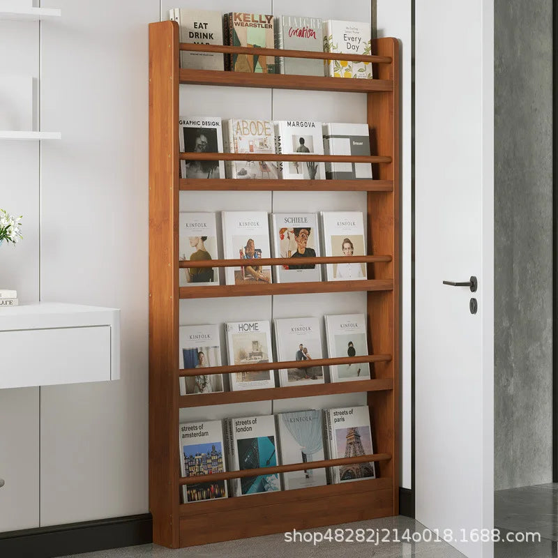 Behind the door, there is a small bookshelf, a multi-layer solid wood ultra-thin bookcase, a newspaper rack, a narrow slit child Oasis Select