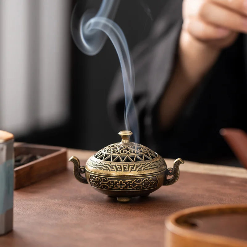 Mini incense burner Incense Burner with Hollowed Out Patterns Three Legged Stove Indoor Stove Plate Desktop Home Decoration Oasis Select