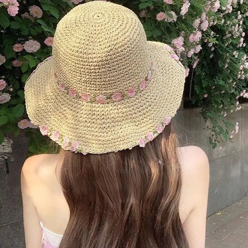 Foldable Summer Straw Sun Hat for Women UV Protection Wide Brim Lightweight Beach Garden Vacation Headwear Oasis Select