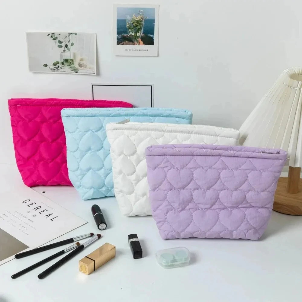 Fashion Korean Large Capacity Cosmetic Bag Women Soild Heart Quilting Handbag Portable Travel Lipstick Makeup Storage Bags Oasis Select