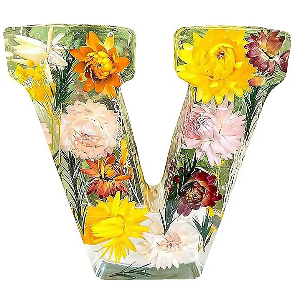 Floral Resin LED Letter Light – Dried Flower Night Lamp