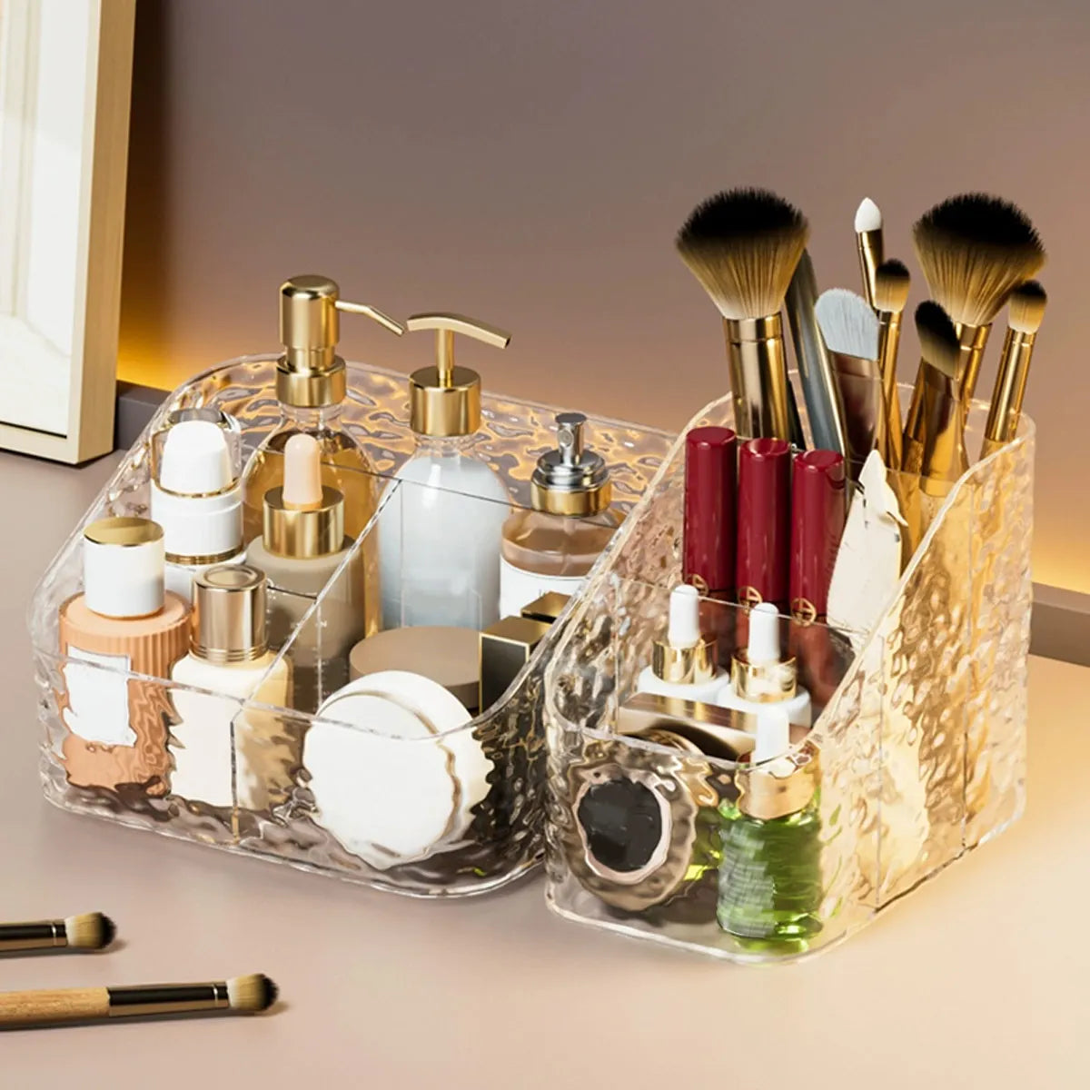 1pc Transparent cosmetics storage box, lipstick and powder sorting box, skin care rack, desk storage stationery box Oasis Select