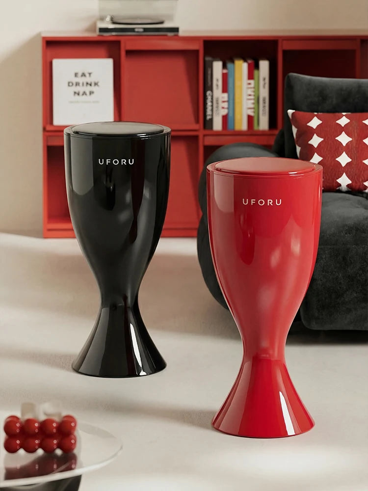 Tall trash can. No-bend design. A large-capacity household trash can with a stylish look that complements your home decor. Oasis Select