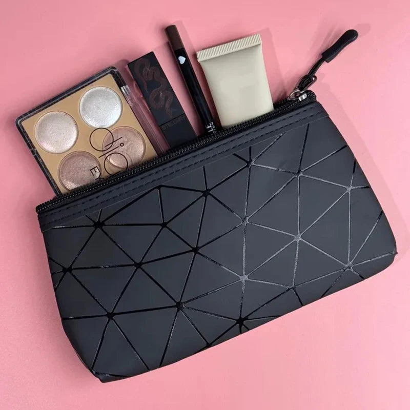 Geometric Cosmetic Bag – Portable Travel Makeup Organizer Travel Cosmetic Bag Oasis Select