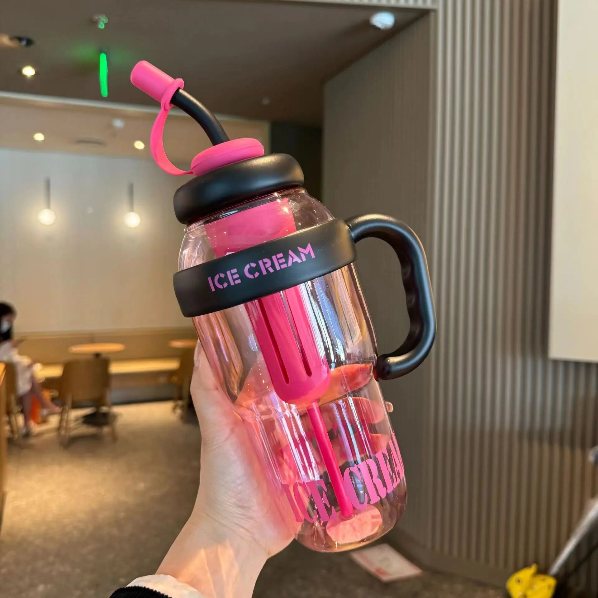 1300ML Large Capacity Plastic Water Cup with Handle, Straw and Tea Strainer, Portable Sports Water Bottle, Tea Cup, Beverage Cup Oasis Select Red 1300ml