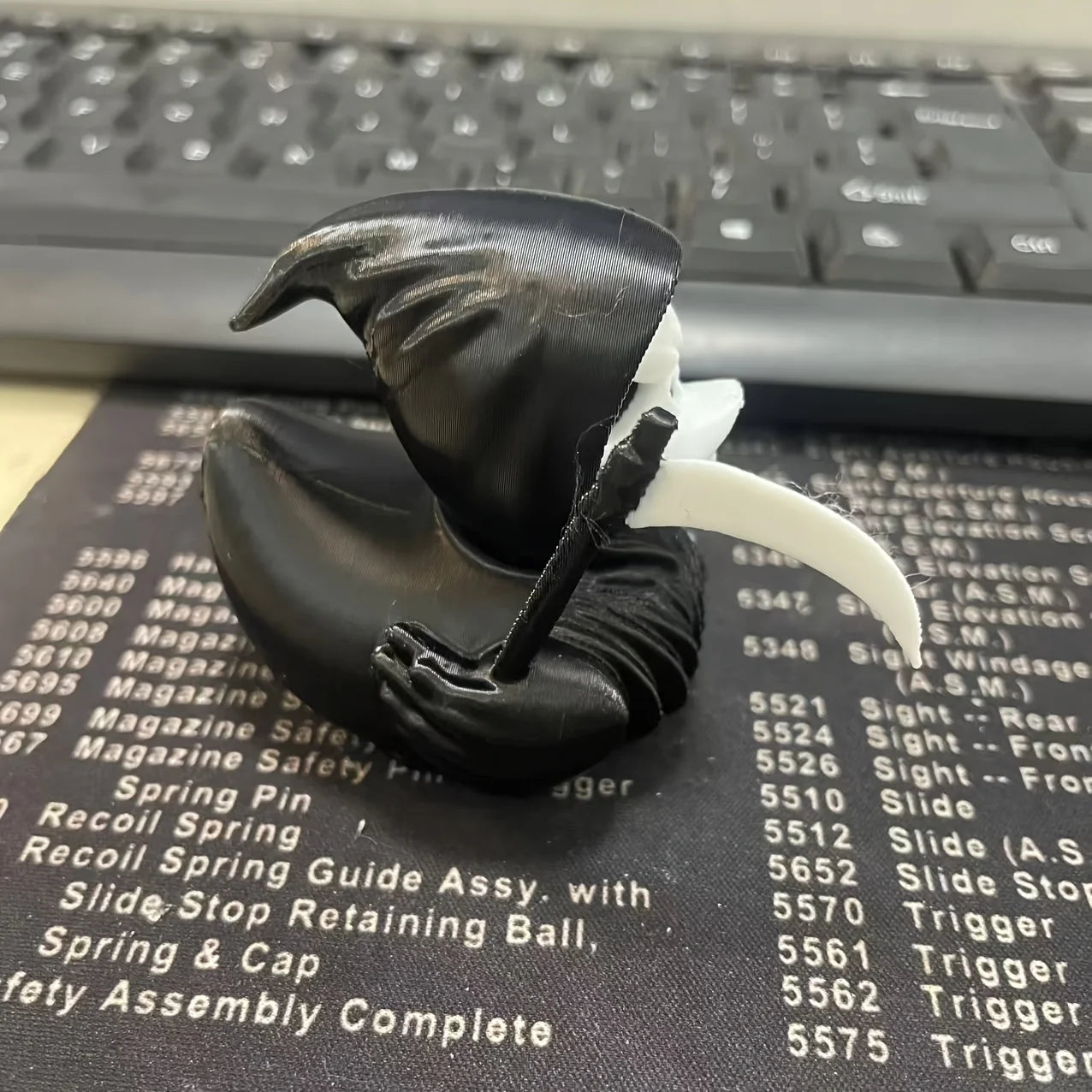 Grim Reaper Duck A 3D Printed Scary Death Duck Statue Suitable for Home Decoration Halloween Decoration for Haunted House Party Oasis Select