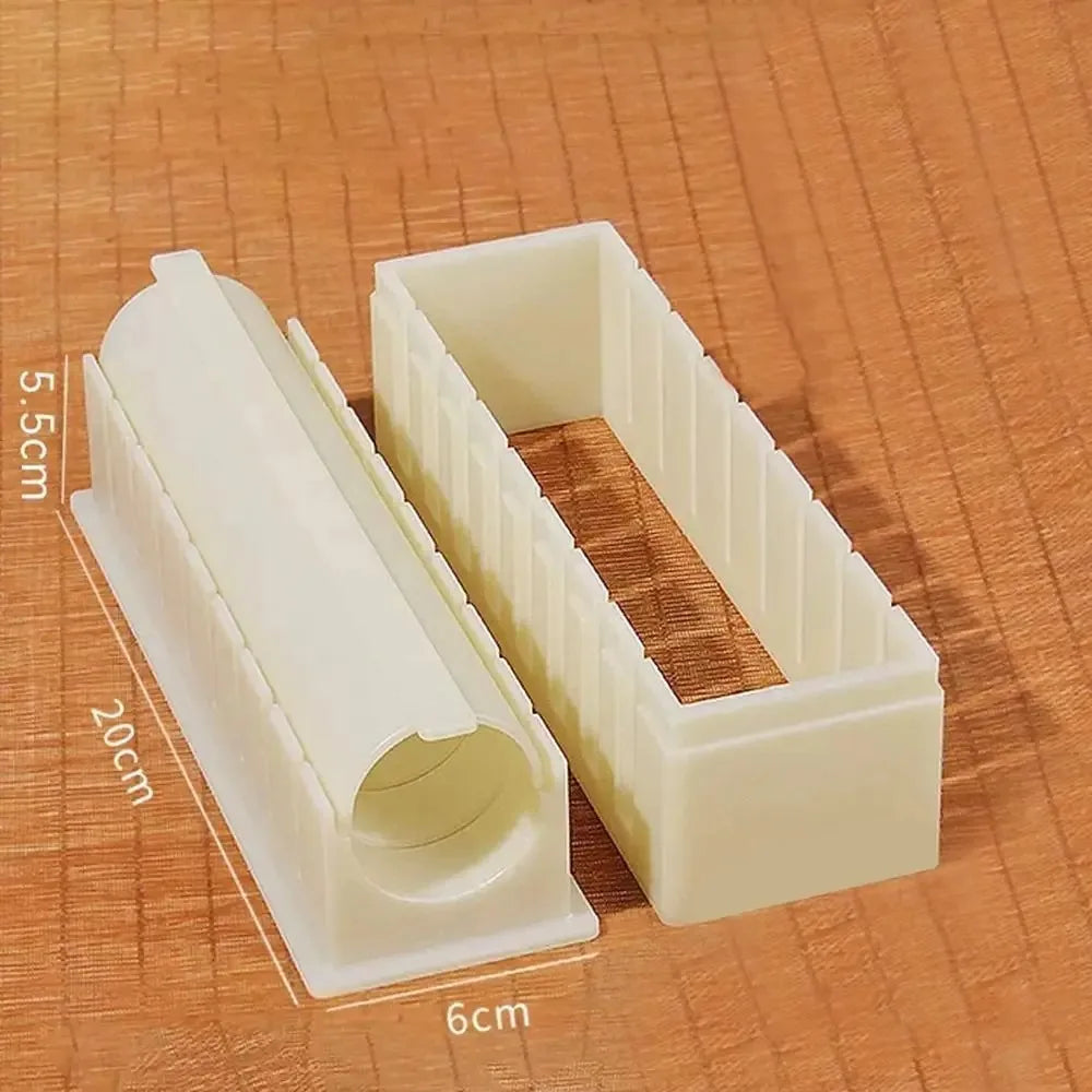 3pcs/set Sushi Maker Equipment Kit Plastic Kimbap Sushi Rolls Mold Round Square Heart-shaped Sushi Making Tools Cake Roll Mold Oasis Select round