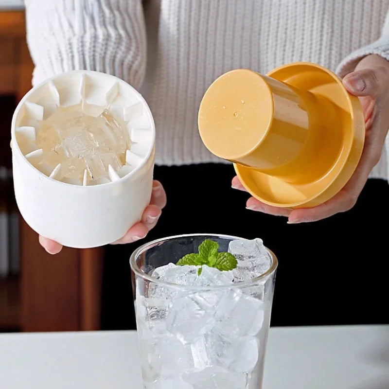 Ice Bucket Cup Mold Ice Cubes Tray Food Grade Quickly Freeze Silicone Ice Maker Creative Design Ice Bucket Whiskey Beer Maker Oasis Select