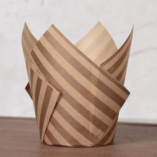 Cupcake Liners Muffin Liners Holders for Baking Cups Cupcake Wrappers in Standard Size Classic Parchment Paper Cupcake Liners Oasis Select G 50PCS-1 SET