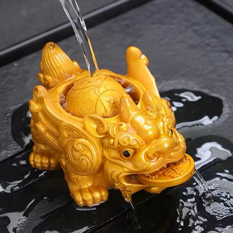 1PC Boutique Tea Pet Water-spraying Pixiu Tea Pet Ornament Handmade Tea Ceremony Tea Game Financial Tea Table Gift Oasis Select