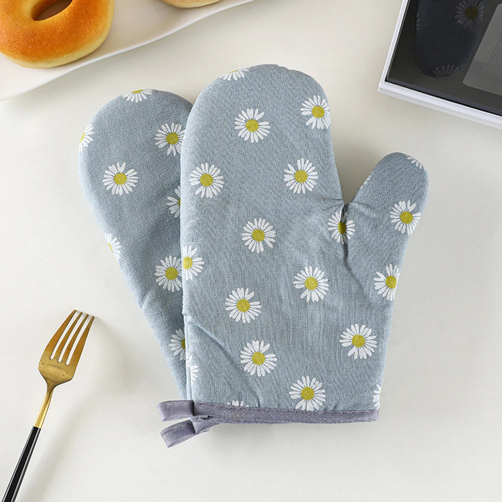 Daisy Print Oven Mitt – Heat-Resistant Kitchen Baking Glove