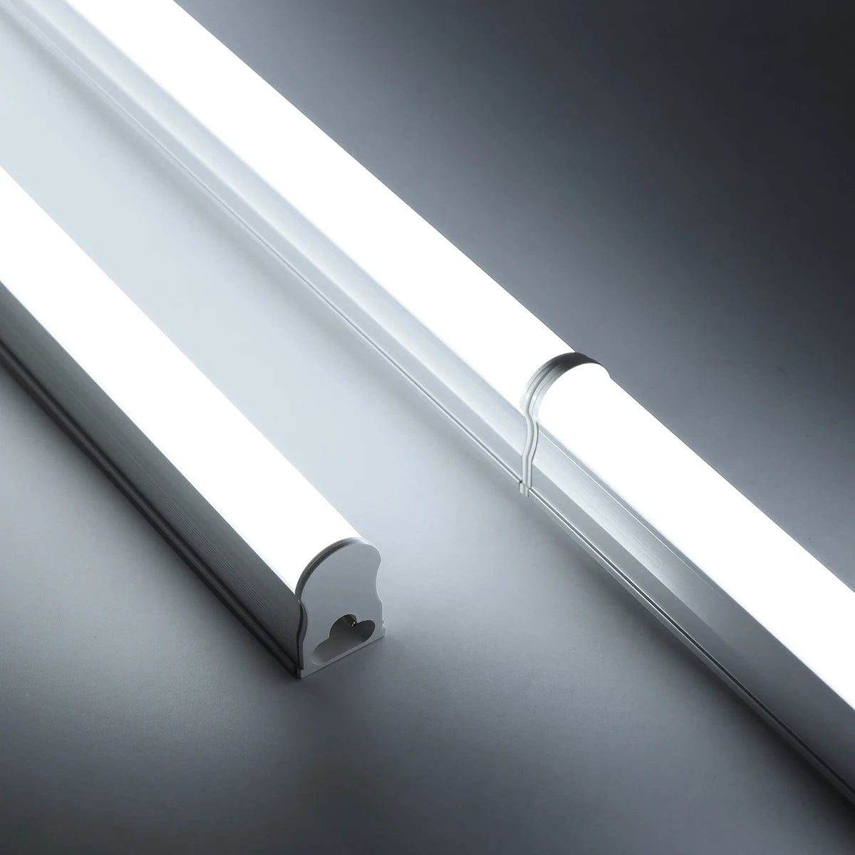 T5 LED Tube 15W 50cm, 2835 LEDs, CRI 80, Aluminum Housing, AC85-265V, Commercial Lighting for Hotel/Office/Store, With/No Plug Oasis Select