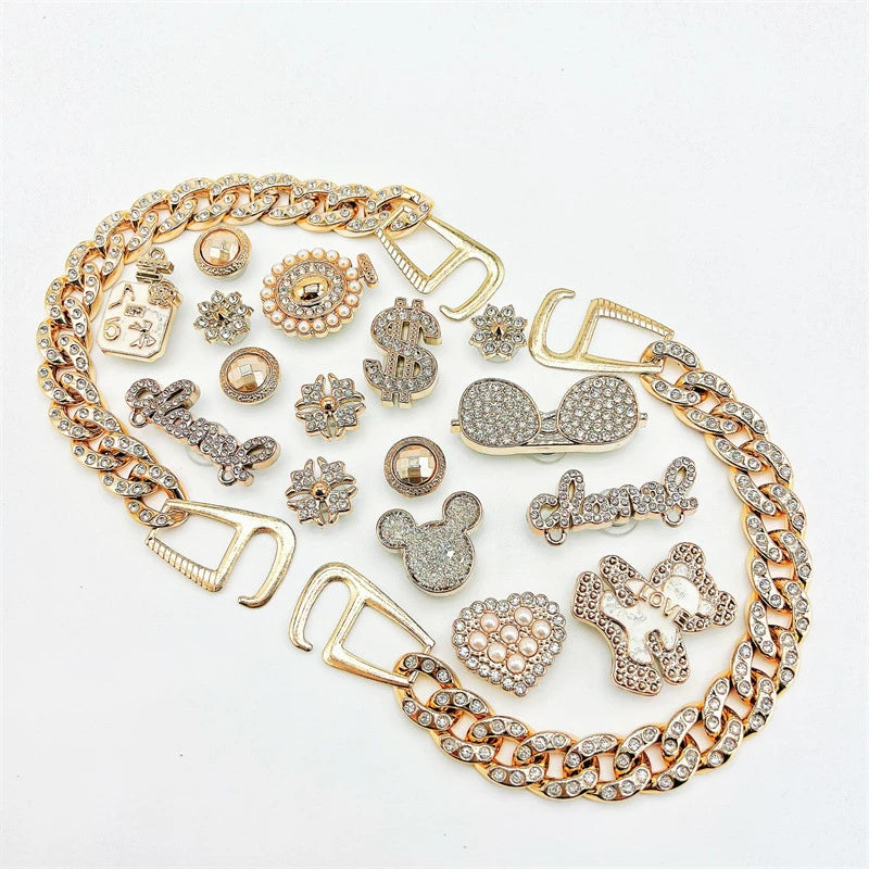 Fashionable shoe accessory set, made of metal, with a shoe chain clasp, removable, suitable for sandals and flip-flops. Oasis Select