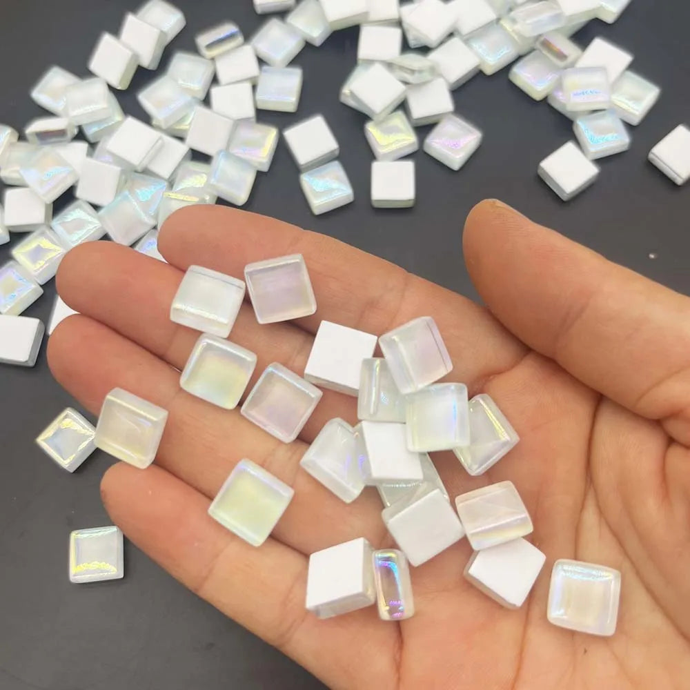 100pcs Crystal Glass Mosaic Tiles, 1 cm Square Craft Tiny Mosaic Tiles Bulk for Craft DIY Hobbies Art Project Mixed Colors Oasis Select white 100pcs