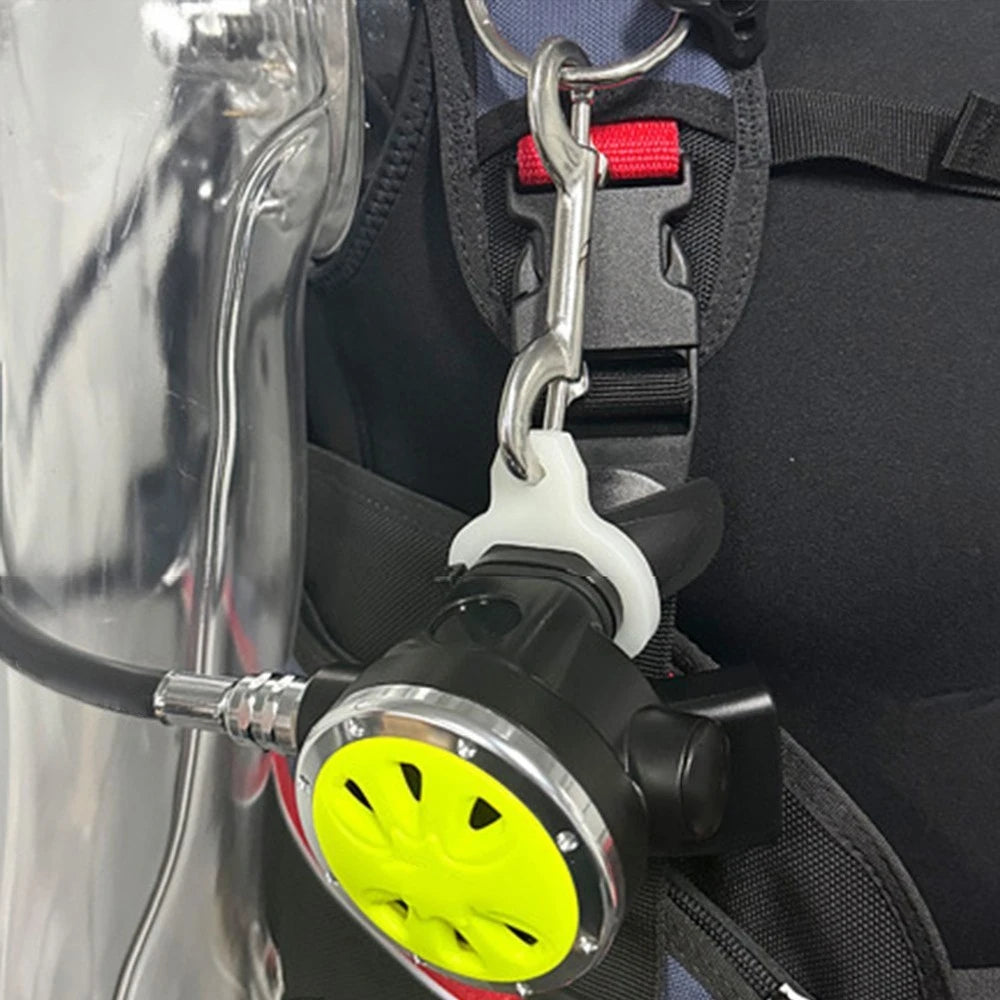 Diving second stage quick release buckle Scuba Diving Silicone Regulator Clip Mouthpiece Regulator Necklace Holder Oasis Select