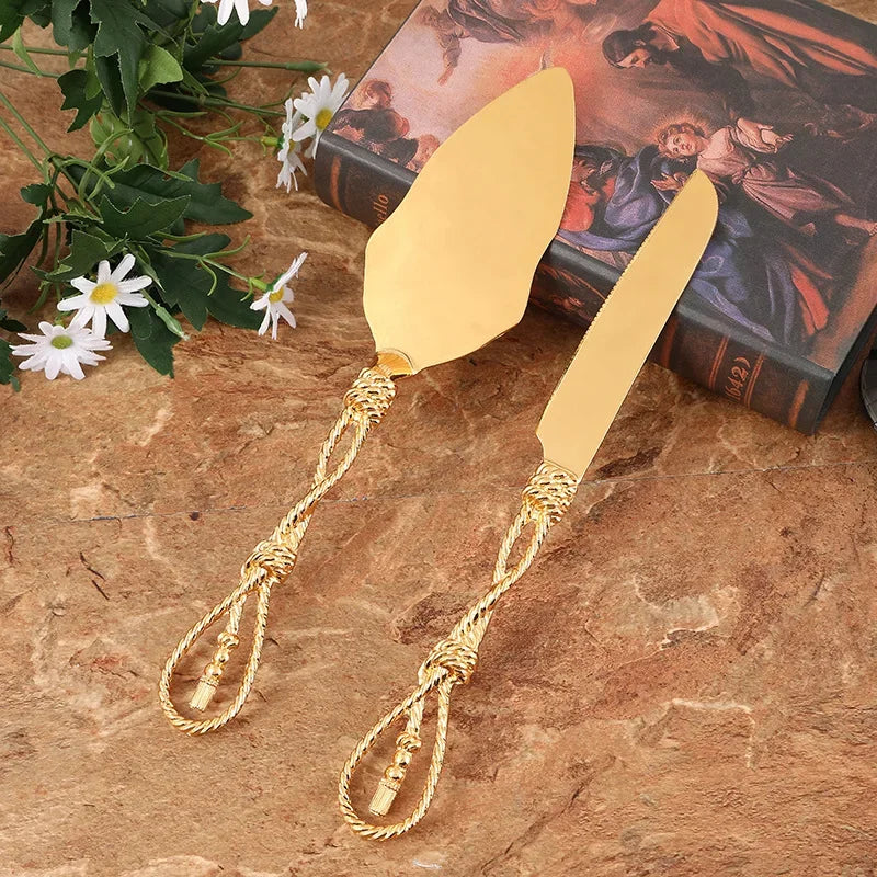 2Pcs Wedding Cake Knife and Shovel Pizza Bread Knife Wedding Supplies Cake Knife Triangle Bread Shovel Baking Tools Oasis Select Style 1