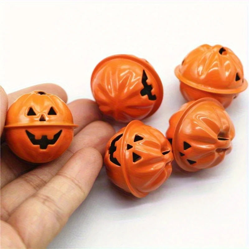 30 pieces of 1.18-inch Halloween bells | Iron scary pumpkin bells, used for Halloween home decoration Oasis Select