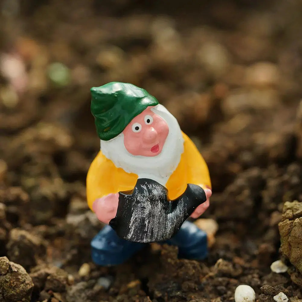 7pcs Mini Garden Gnome Figurines Resin Dwarf Ornaments for Moss Micro Landscape Terrarium Pot Decorative Accessories Oasis Select