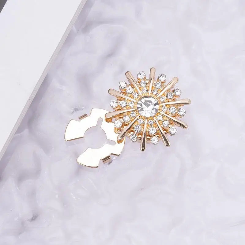 Crystal Pearl Clip-On Button Covers | DIY Shirt & Blouse Decor Decorative Button Covers Oasis Select G