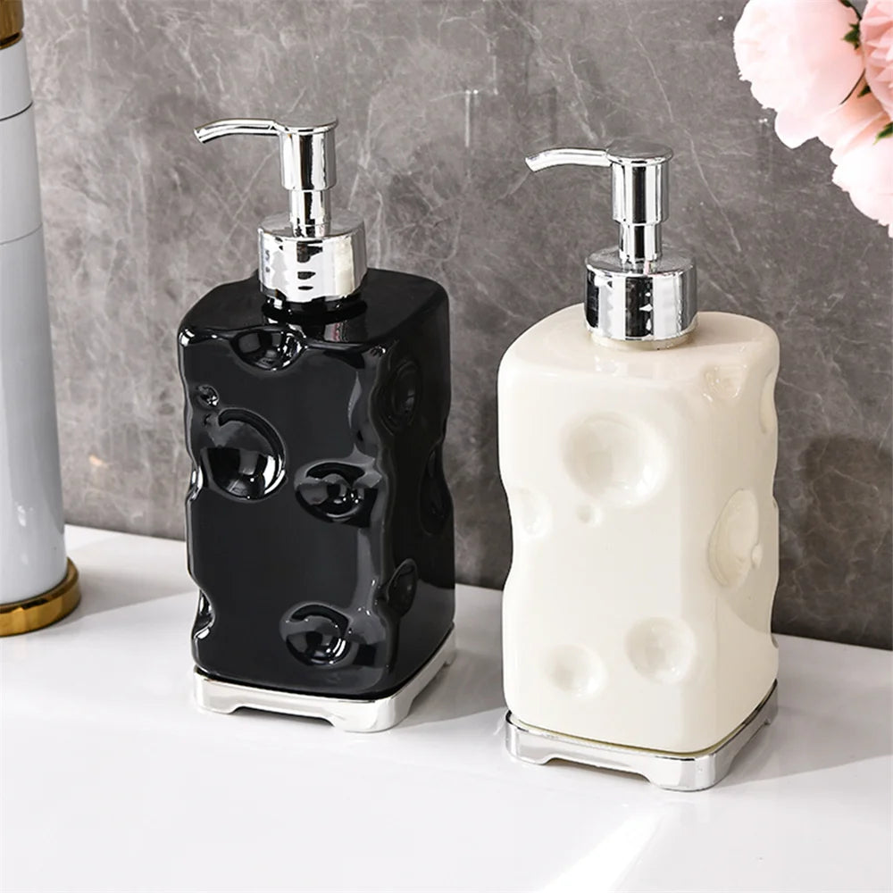 550ml Cheese Pattern Refillable Pump Dispenser Bottle