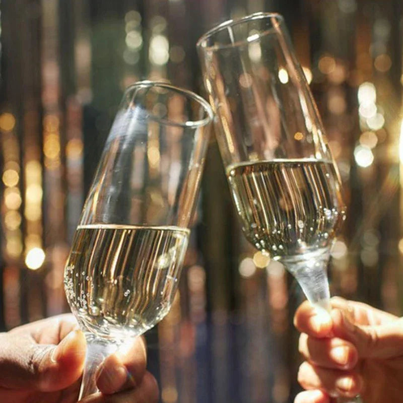 150ml Disposable Plastic Champagne Flutes for Weddings & Parties