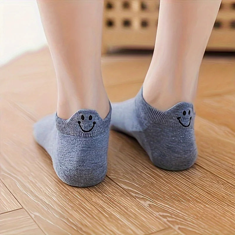 Kawaii Embroidered Ankle Socks for Women – 2 Pairs | Cute Style