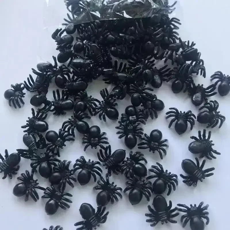 100/50Pcs Halloween Fake Spider Mini Luminous Plastic Spider Halloween Party Home Decoration Kids Tricky Prank Toy Haunted House Oasis Select