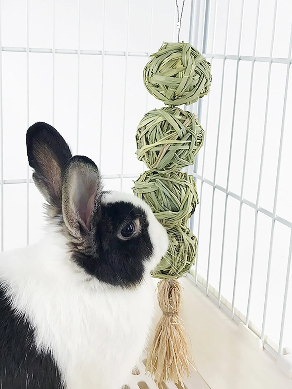 1PC-Pet rabbit grass woven ball hanging string rabbit grinding toy Oasis Select